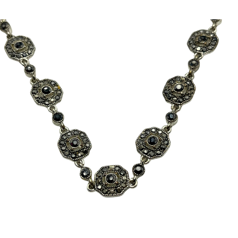 Crown Trifari Elegant Silver and Black Necklace 16" + 2" Extender.